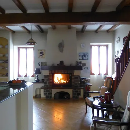 公寓 Route Castagneto - 2 *